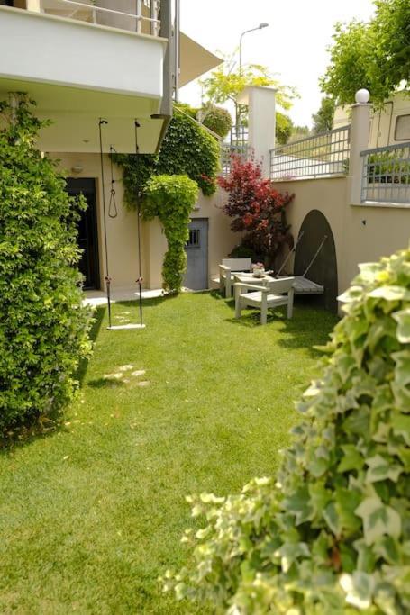 Apartment With Garden In Thessaloniki. Экстерьер фото